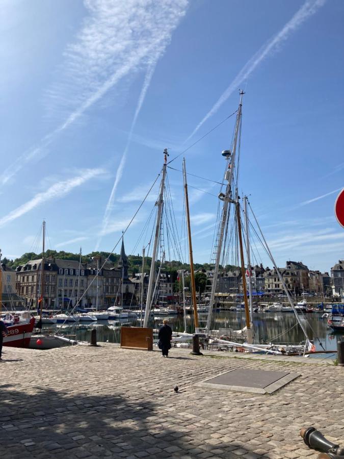 La Luciole Apartment Honfleur Exterior photo